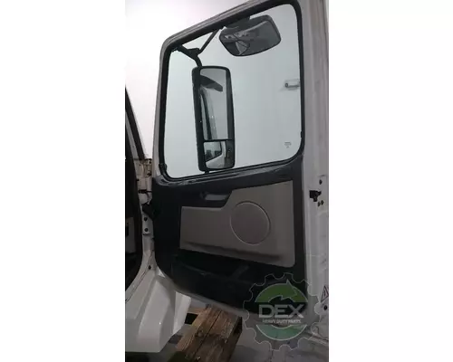 VOLVO VNL day cab 8102 cab, complete