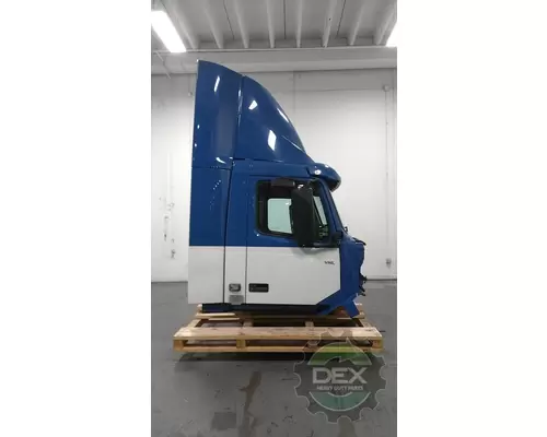 VOLVO VNL day cab 8102 cab, complete