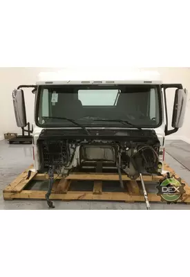 VOLVO VNL day cab Cab