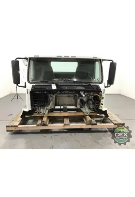 VOLVO VNL day cab Cab