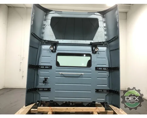 VOLVO VNL day cab Cab