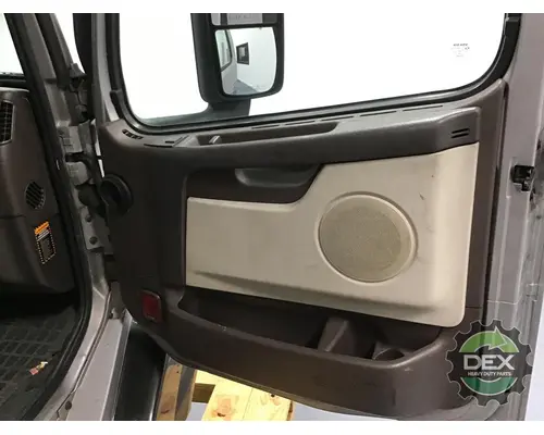 VOLVO VNL day cab Cab