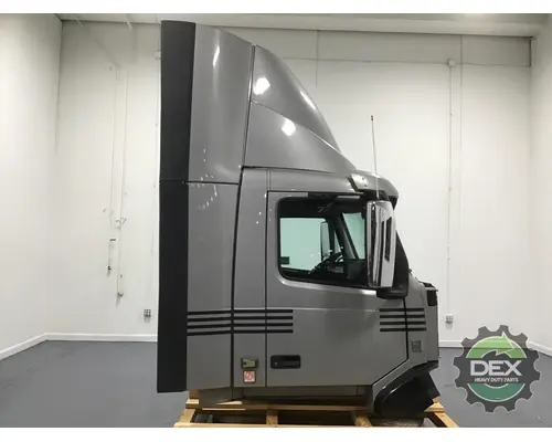 VOLVO VNL day cab Cab