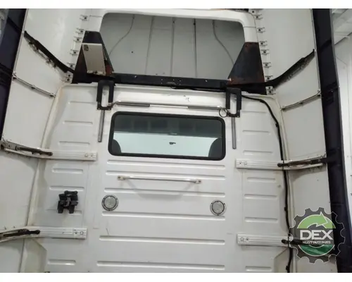 VOLVO VNL day cab Cab