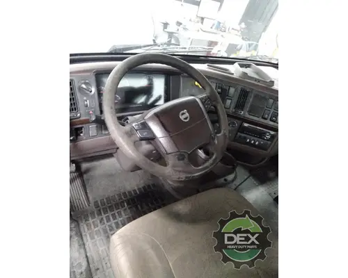 VOLVO VNL day cab Cab