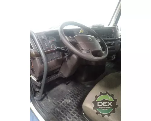 VOLVO VNL day cab Cab