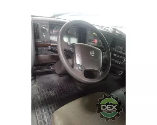 VOLVO VNL day cab Cab