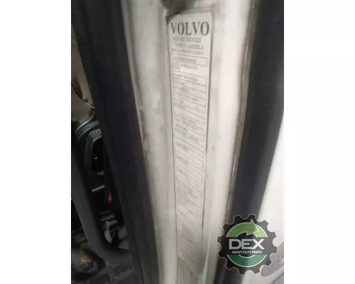 VOLVO VNL day cab Cab