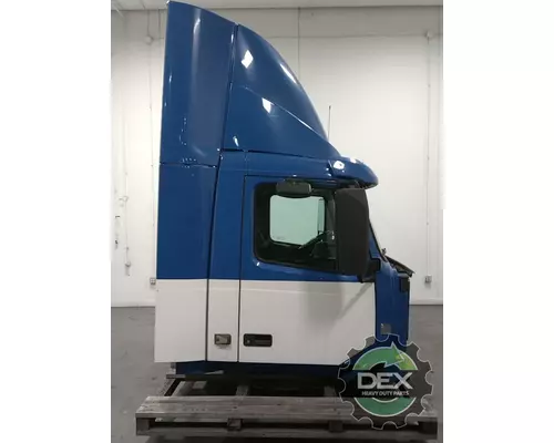 VOLVO VNL day cab Cab