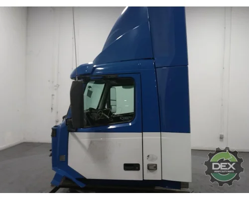 VOLVO VNL day cab Cab