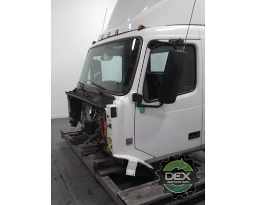 VOLVO VNL day cab Cab