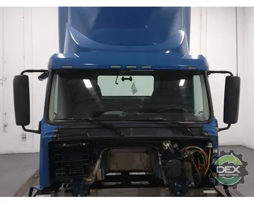 VOLVO VNL day cab Cab