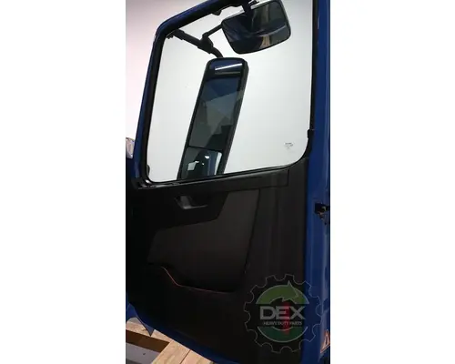 VOLVO VNL day cab Cab