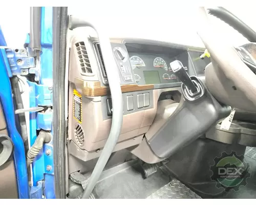 VOLVO VNL day cab Cab