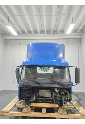 VOLVO VNL day cab Cab