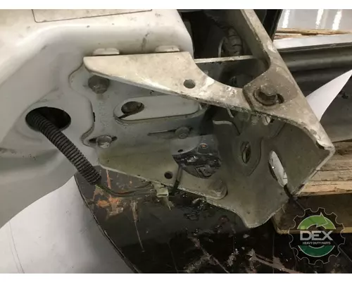 VOLVO VNL version 2 Bumper Assembly, Front