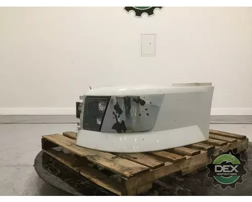 VOLVO VNL version 2 Bumper Assembly, Front