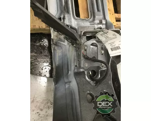 VOLVO VNL version 2 Bumper Assembly, Front