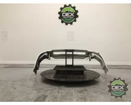 VOLVO VNL version 2 Bumper Assembly, Front