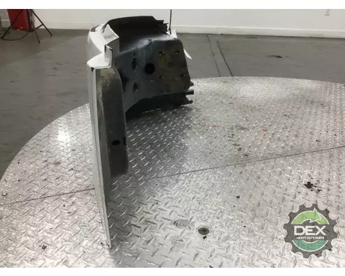 VOLVO VNL version 2 Bumper Assembly, Front
