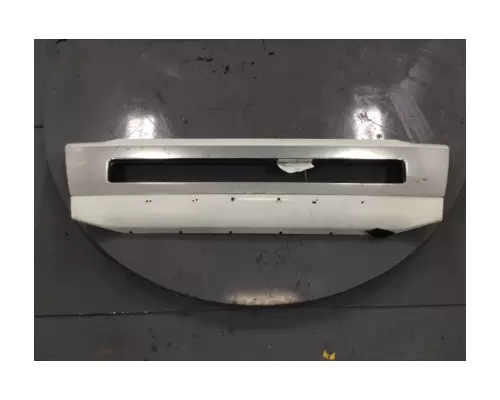 VOLVO VNL version 2 Bumper Assembly, Front