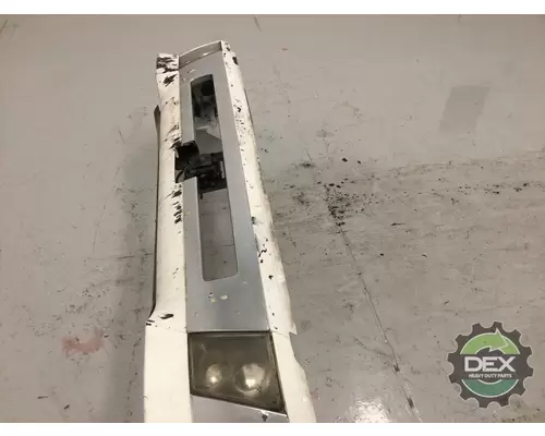 VOLVO VNL version 2 Bumper Assembly, Front