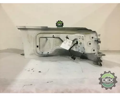 VOLVO VNL version 2 Bumper Assembly, Front