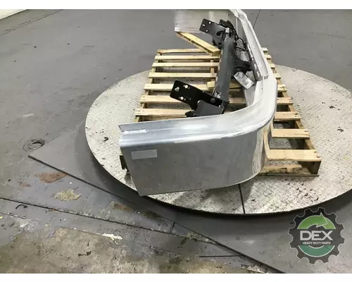 VOLVO VNL version 2 Bumper Assembly, Front