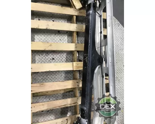 VOLVO VNL version 2 Bumper Assembly, Front