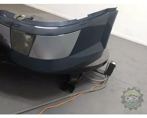 VOLVO VNL version 2 Bumper Assembly, Front