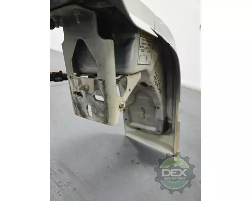 VOLVO VNL version 2 Bumper Assembly, Front