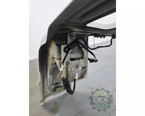 VOLVO VNL version 2 Bumper Assembly, Front