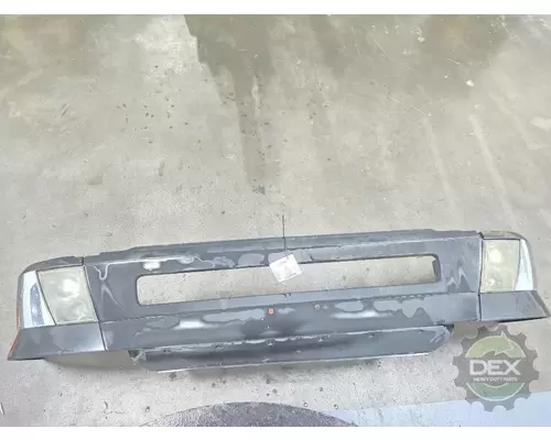 VOLVO VNL version 2 Bumper Assembly, Front