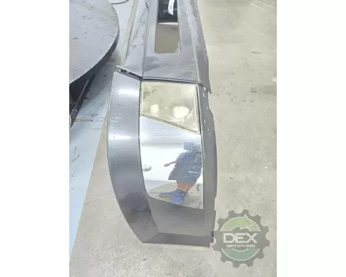 VOLVO VNL version 2 Bumper Assembly, Front