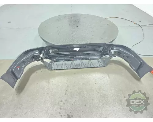 VOLVO VNL version 2 Bumper Assembly, Front