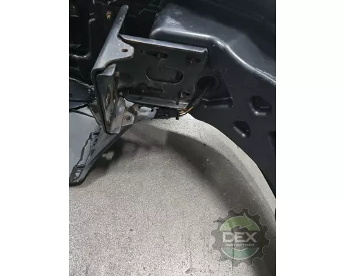 VOLVO VNL version 2 Bumper Assembly, Front