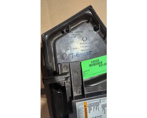 VOLVO VNL200 Dash  Console Switch