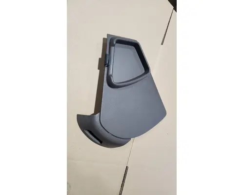 VOLVO VNL200 Dash  Console Switch