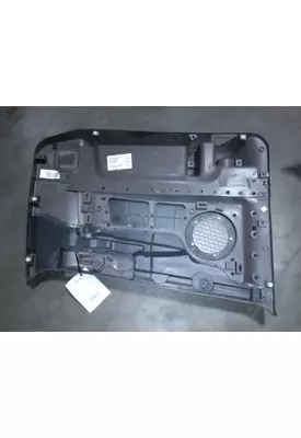 VOLVO VNL200 Door Panel (Trim)