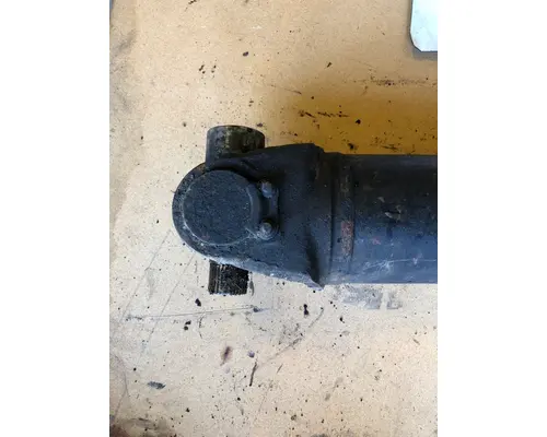 VOLVO VNL200 Drive Shaft, Rear