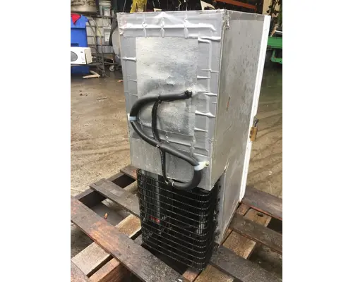 VOLVO VNL200 Refer Unit