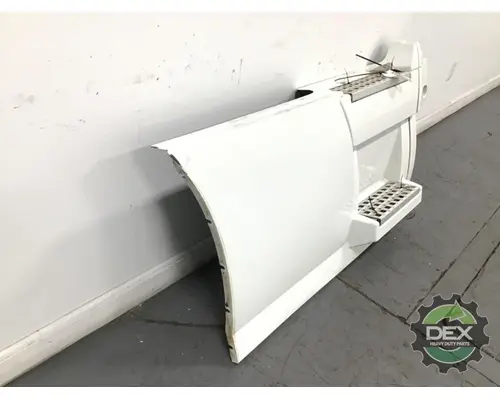 VOLVO VNL300 1644 bulb socket