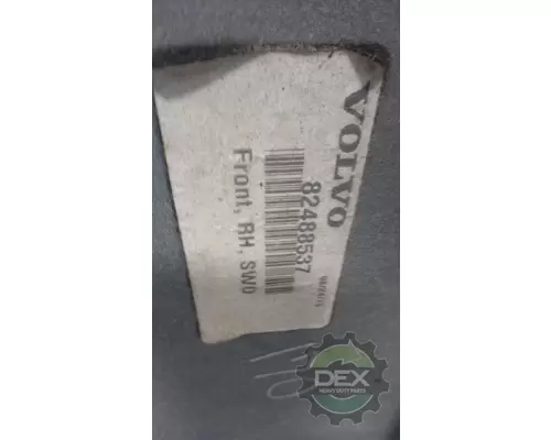 VOLVO VNL300 1644 bulb socket