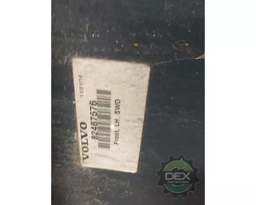 VOLVO VNL300 1644 bulb socket