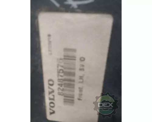 VOLVO VNL300 1644 bulb socket