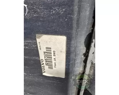 VOLVO VNL300 1644 bulb socket