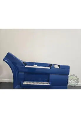 VOLVO VNL300 1644 bulb socket