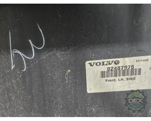 VOLVO VNL300 1644 bulb socket