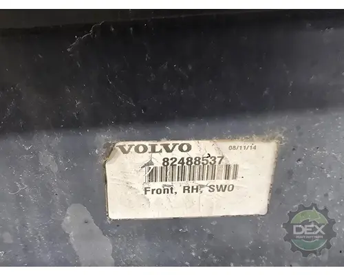 VOLVO VNL300 1644 bulb socket