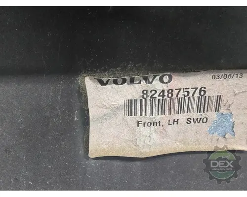 VOLVO VNL300 1644 bulb socket